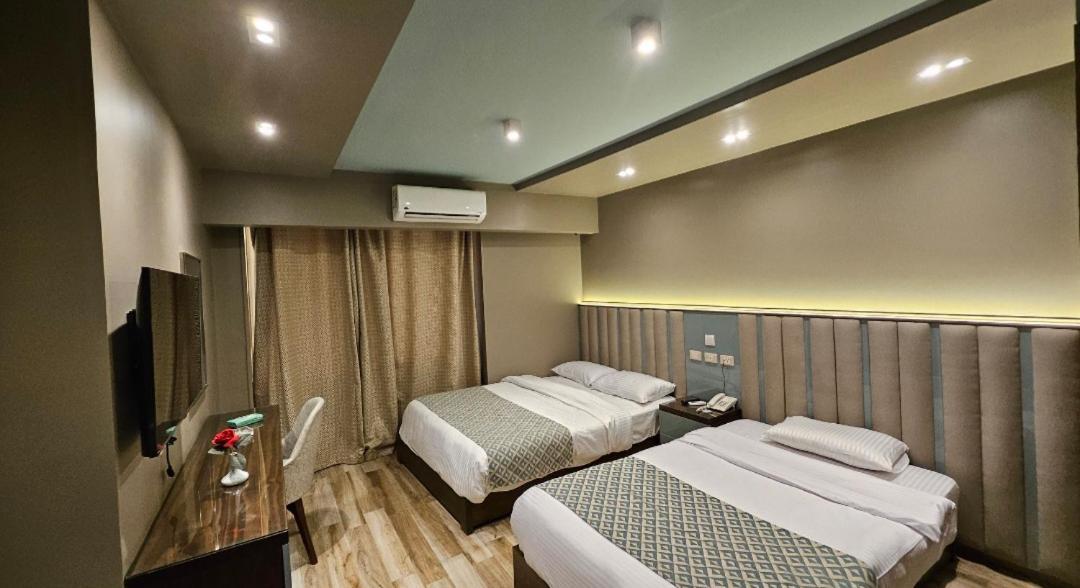Grand Bayan Hotel & Apt At Nile Plaza Cairo Room photo